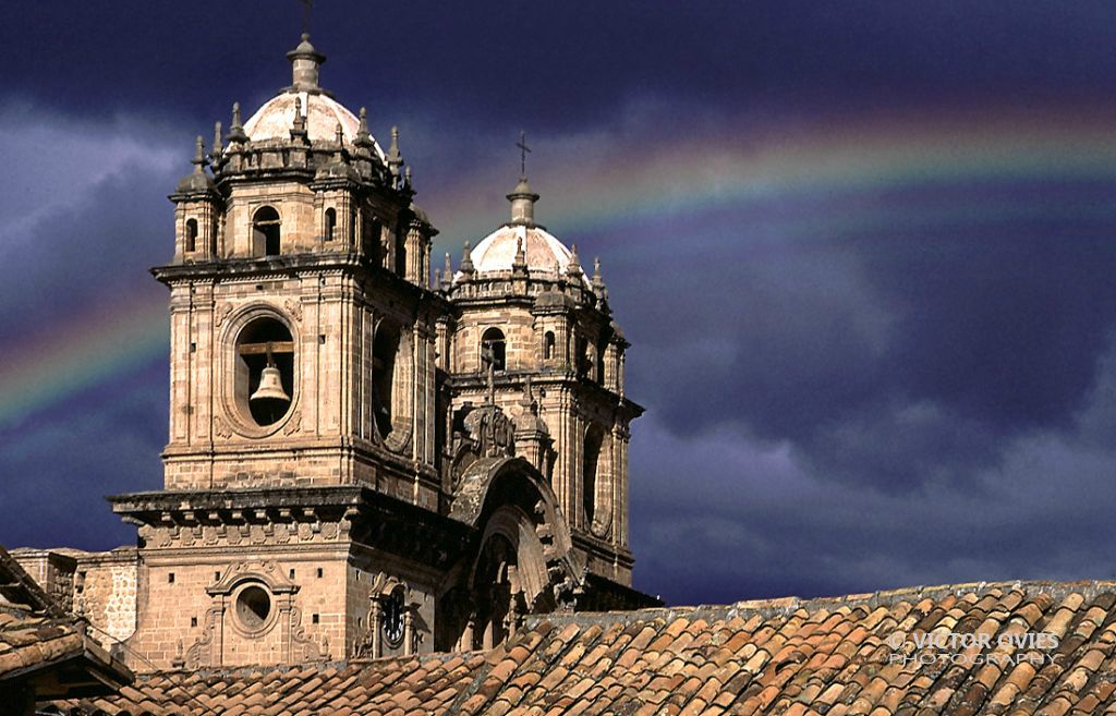 Cusco - Cathedral and rainbow